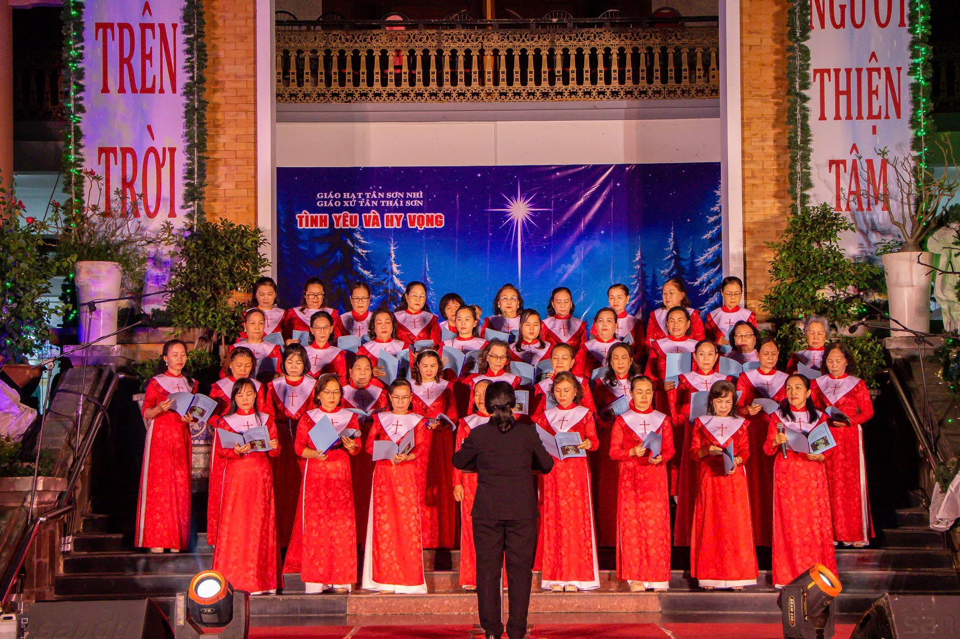 dem canh thuc giang sinh 2025 13