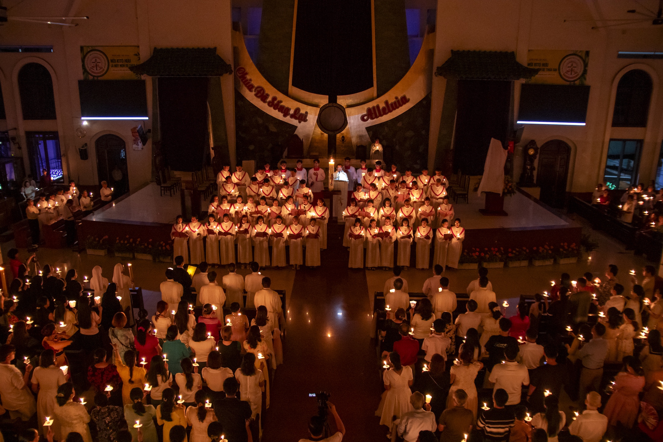 dem vong phuc sinh thu bay tuan thanh 2026 4