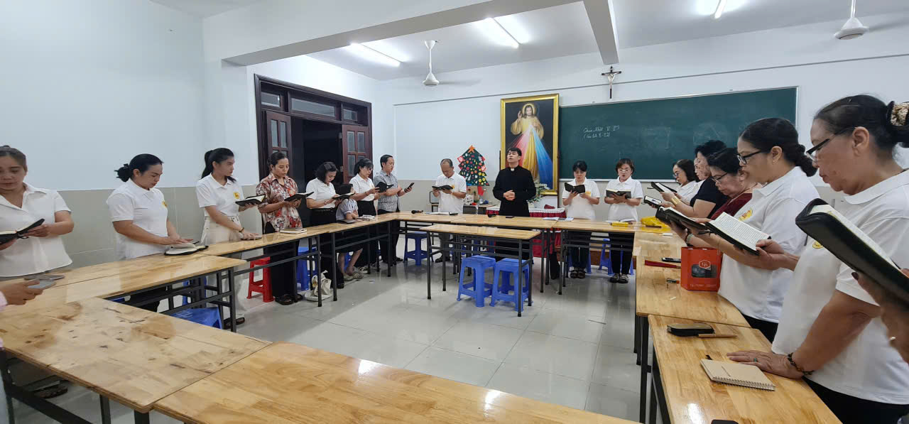gieo tin mung bang doi ban tay yeu thuong anh 7