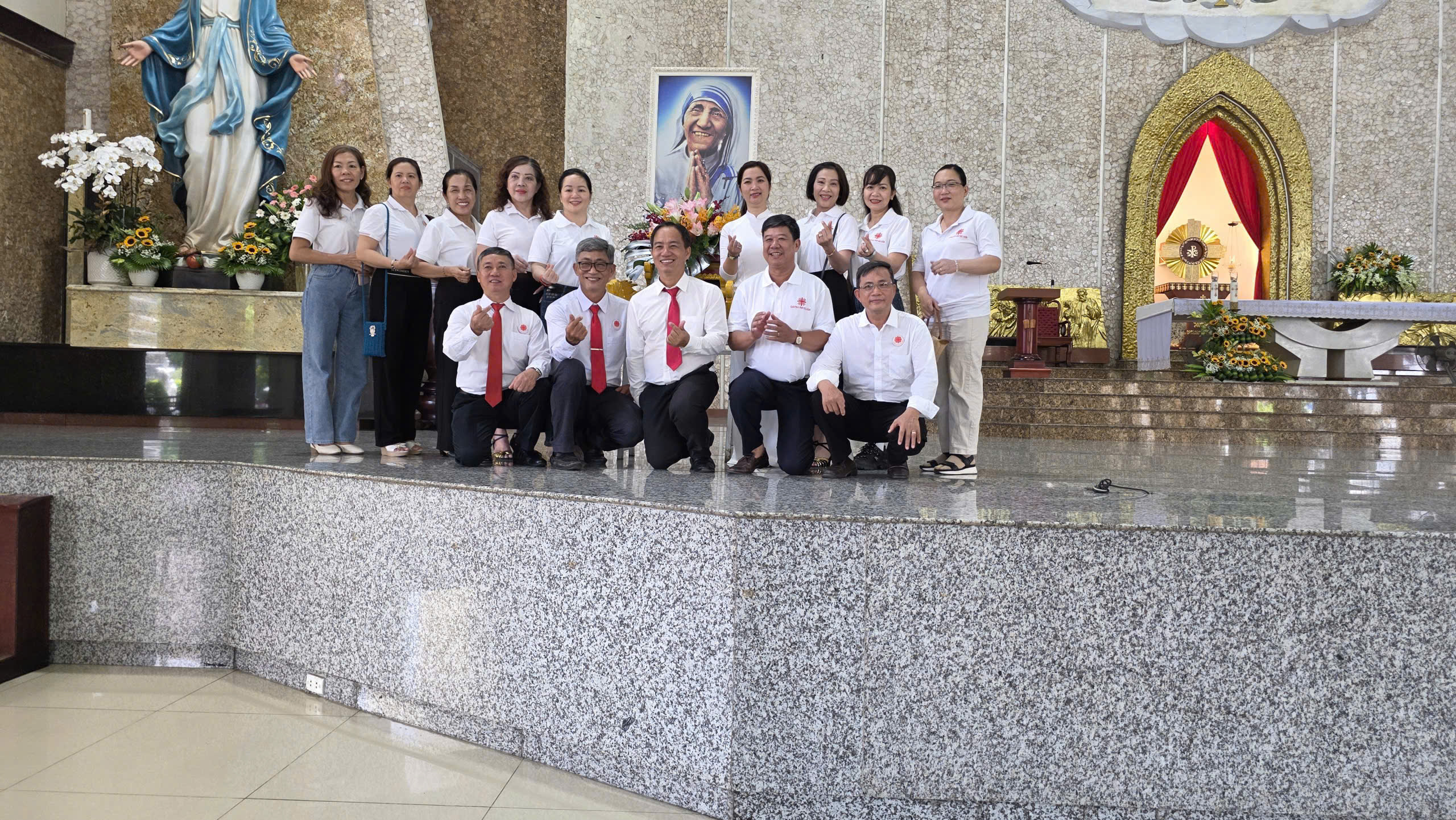 le bon mang ban caritas giao hat tan son nhi 3 1