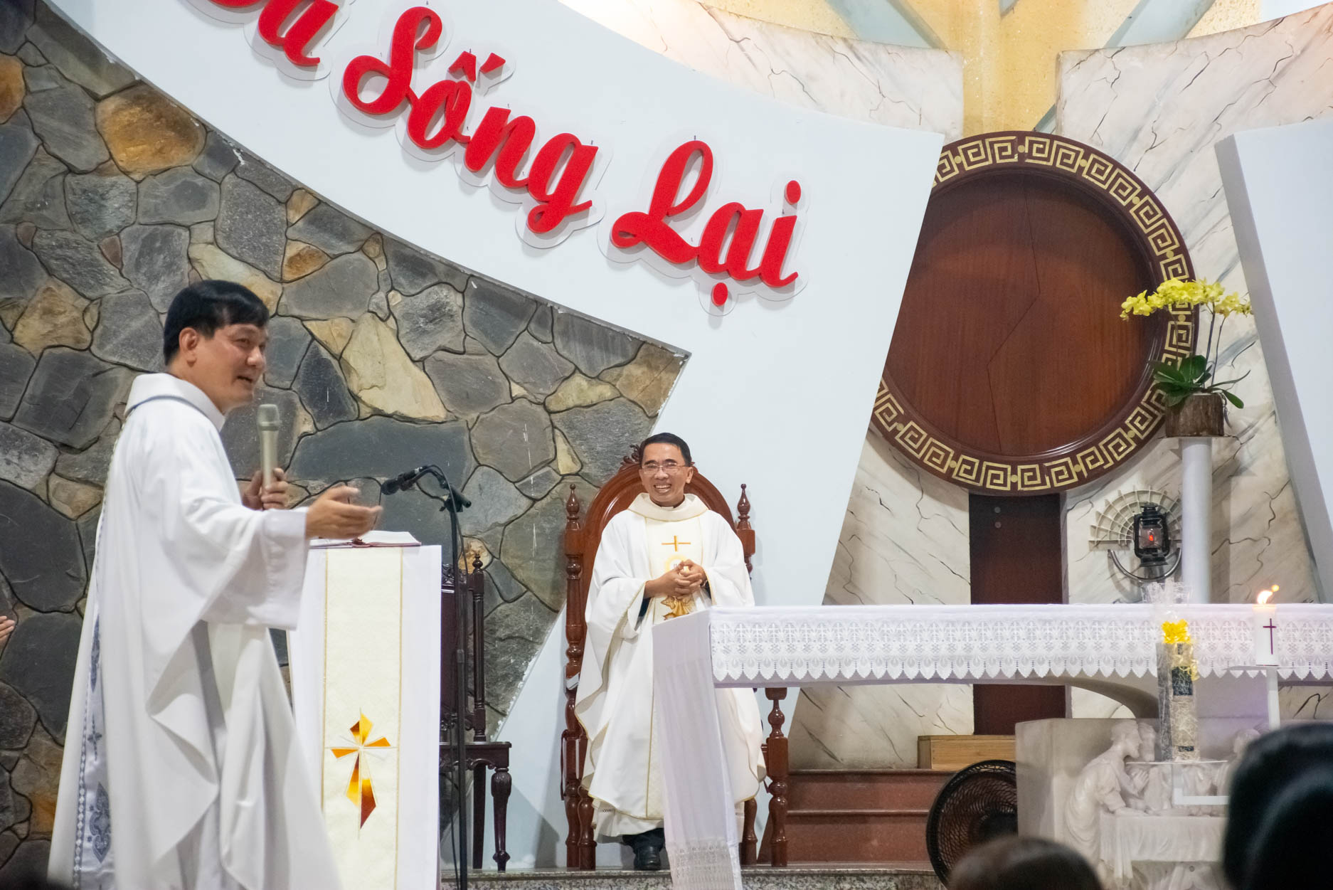 le kinh duc maria di tham vieng bon mang huynh doan giao dan daminh giao xu tan thai son trl8773