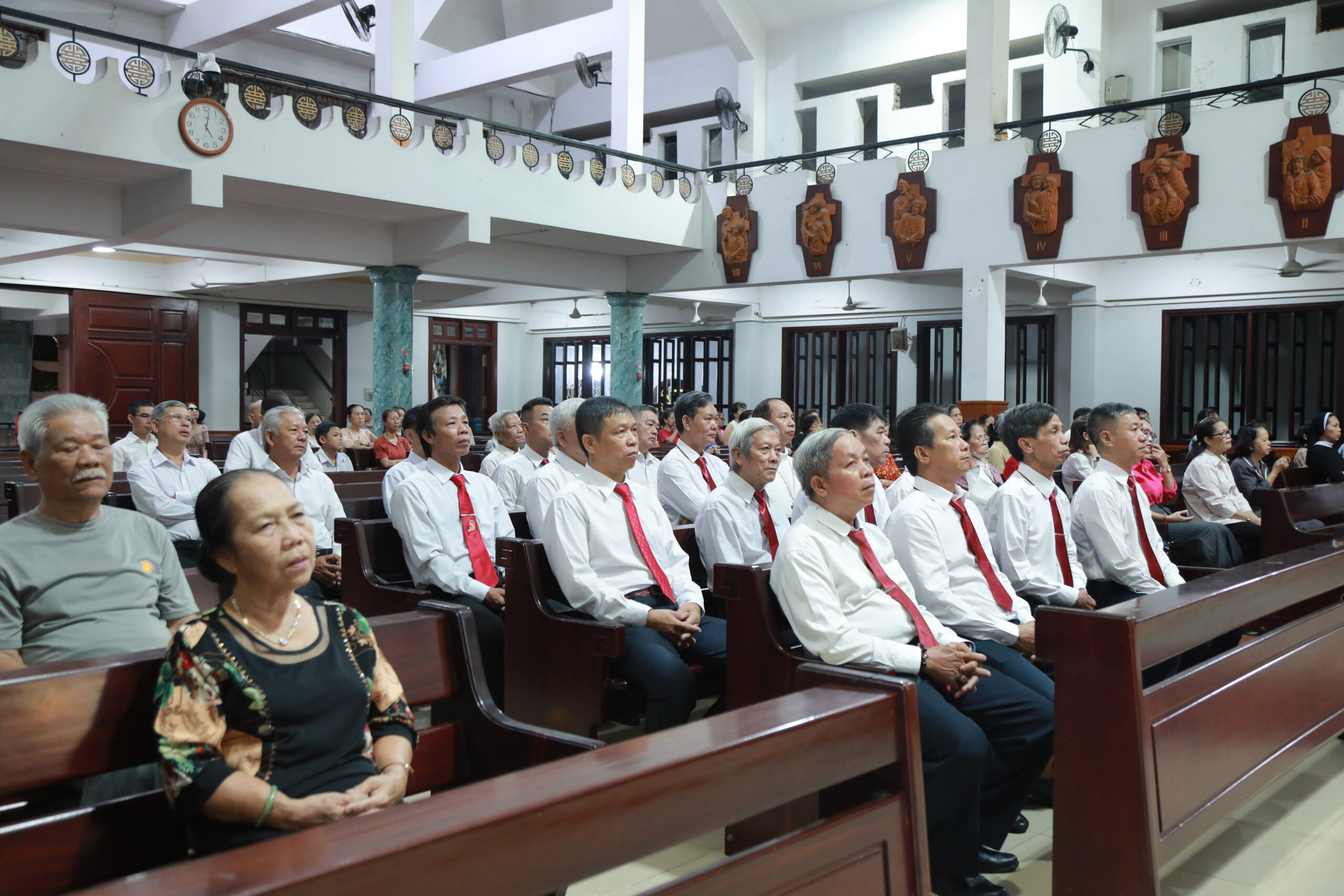 le nho thanh gioan tay gia bi tram quyet bon mang gia dinh gioan tuong tro 3f4a2271 scaled