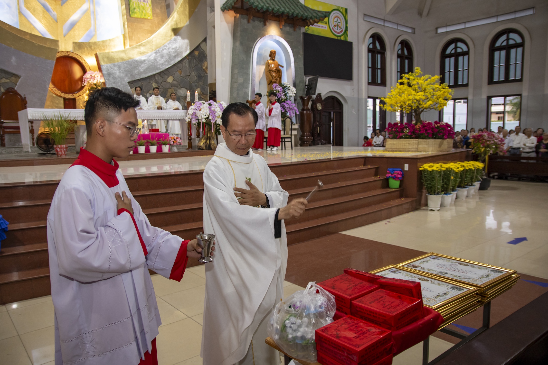 mong hai tet kinh nho to tien va ong ba cha me 5