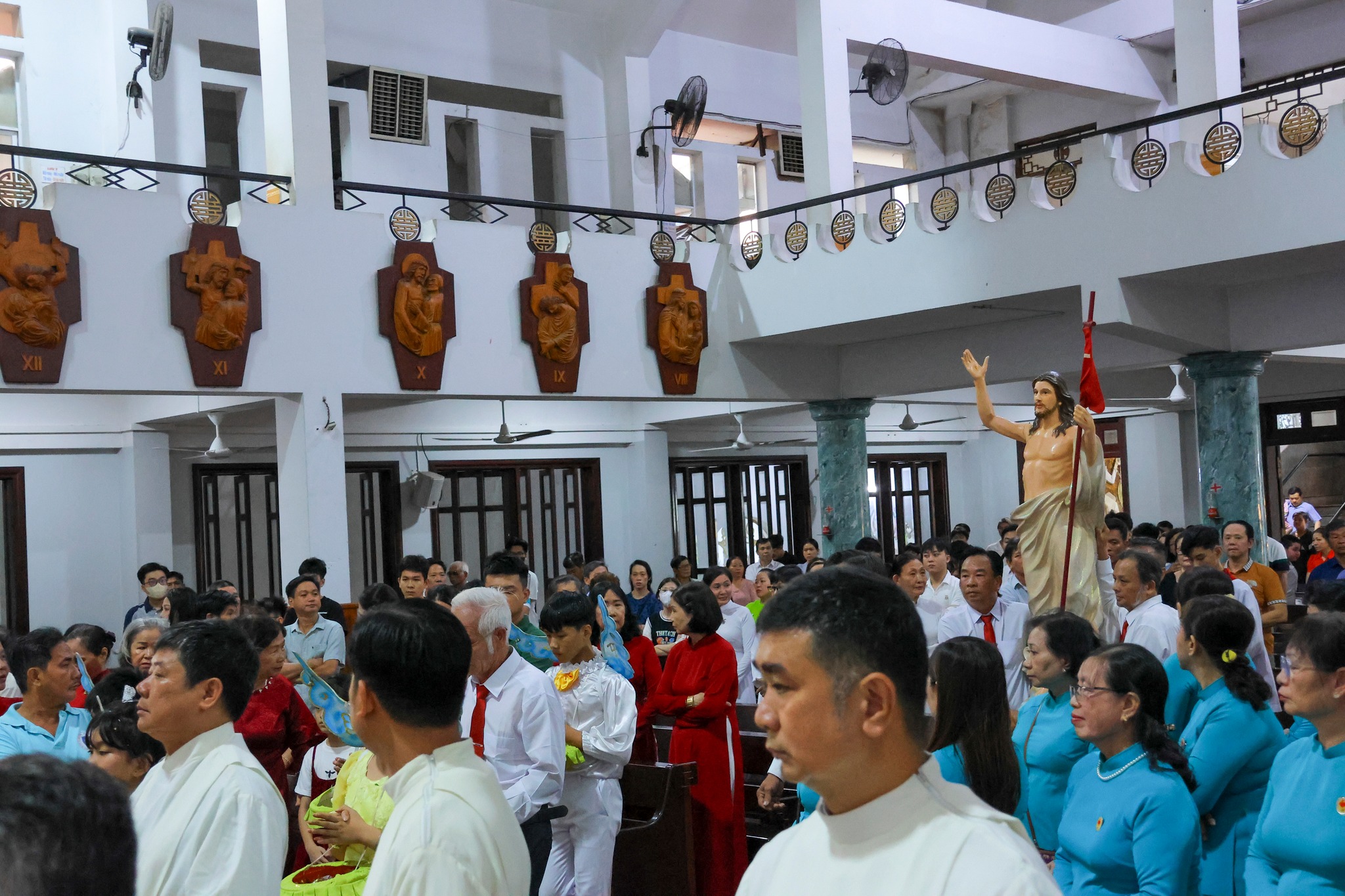 mung chua phuc sinh 2025 2