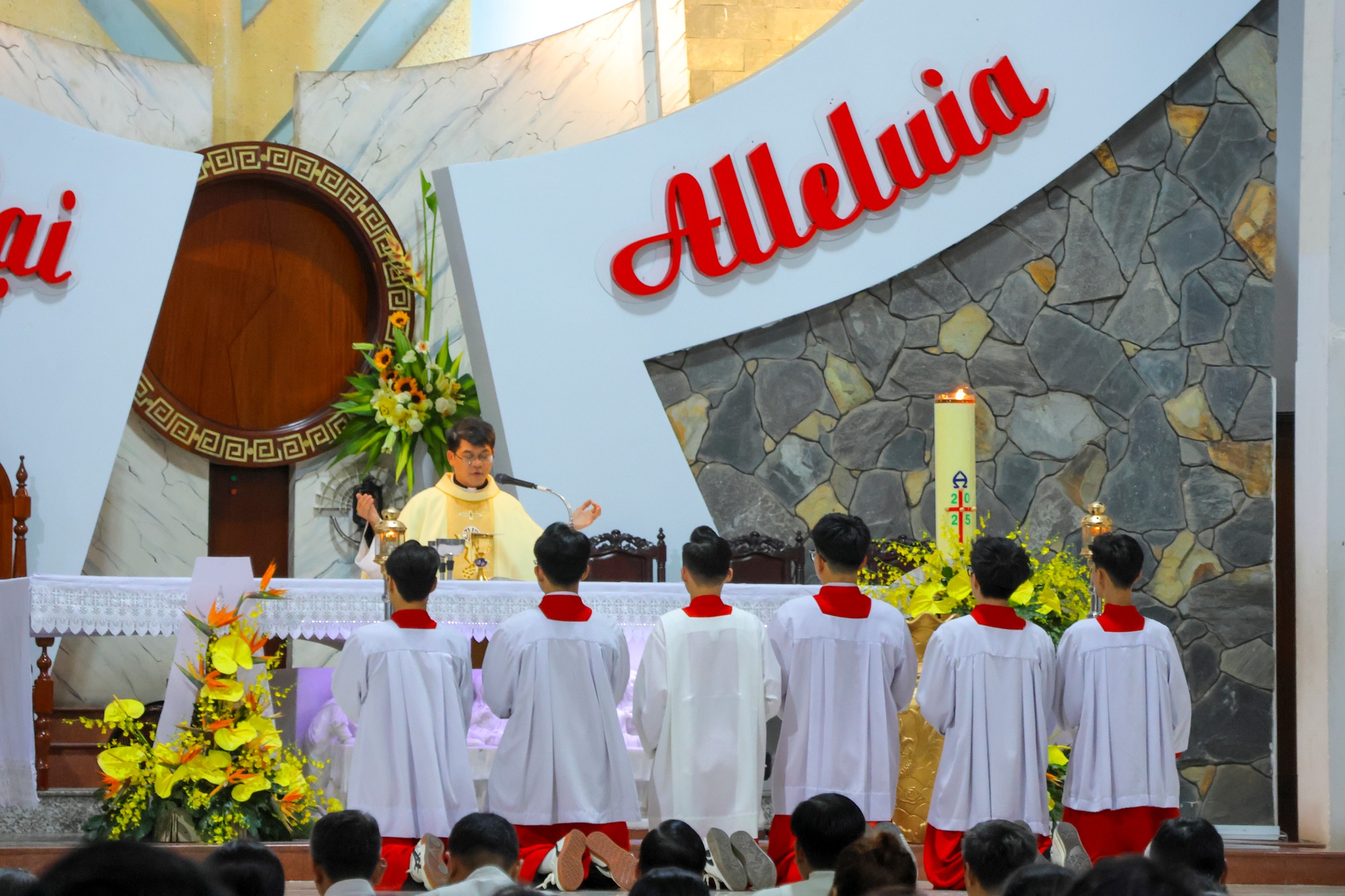 mung chua phuc sinh 2025 4