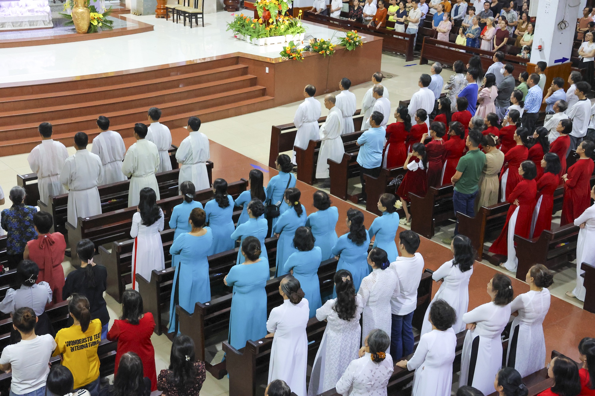 mung chua phuc sinh 2025 5