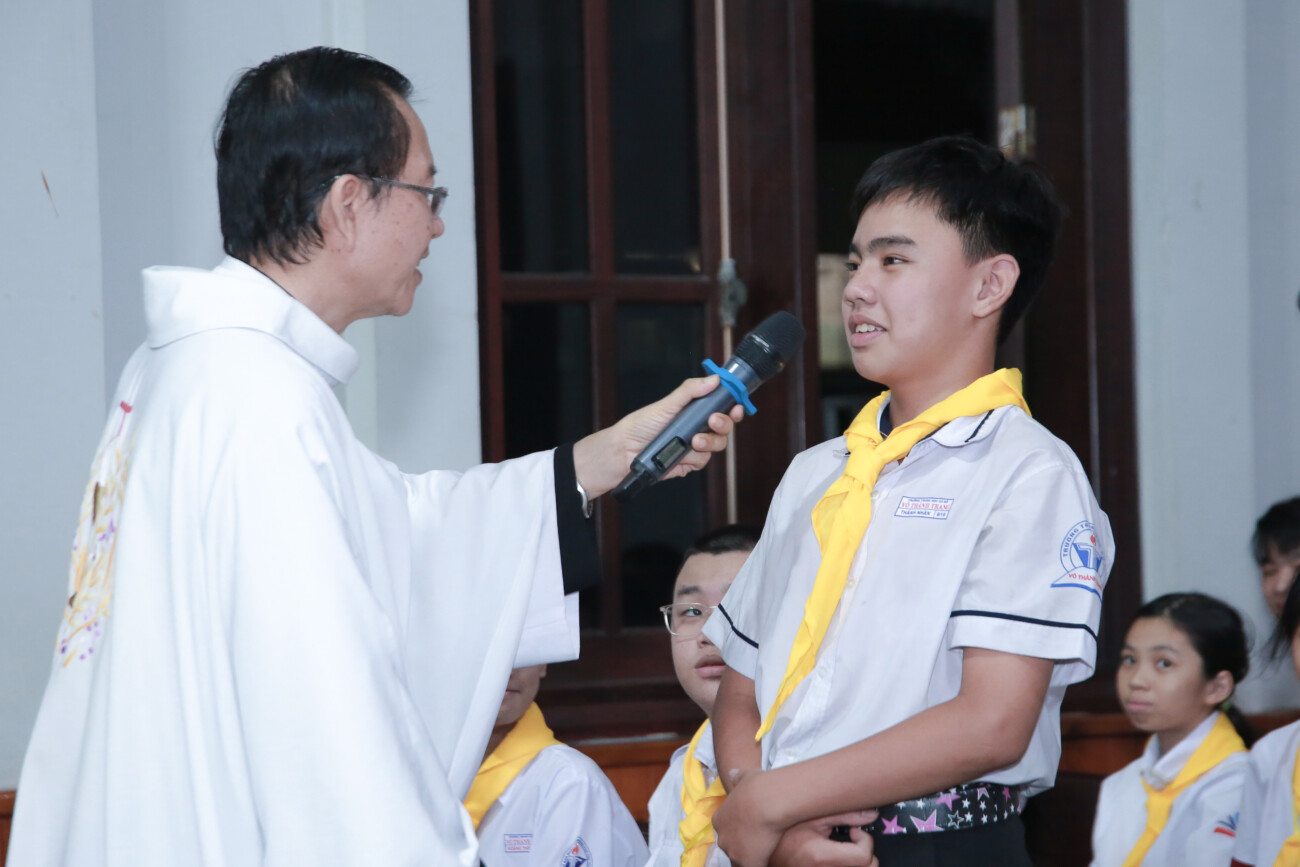 mung kinh cac tong lanh thien than micae gabriel va raphael bon mang ca doan thien than 2