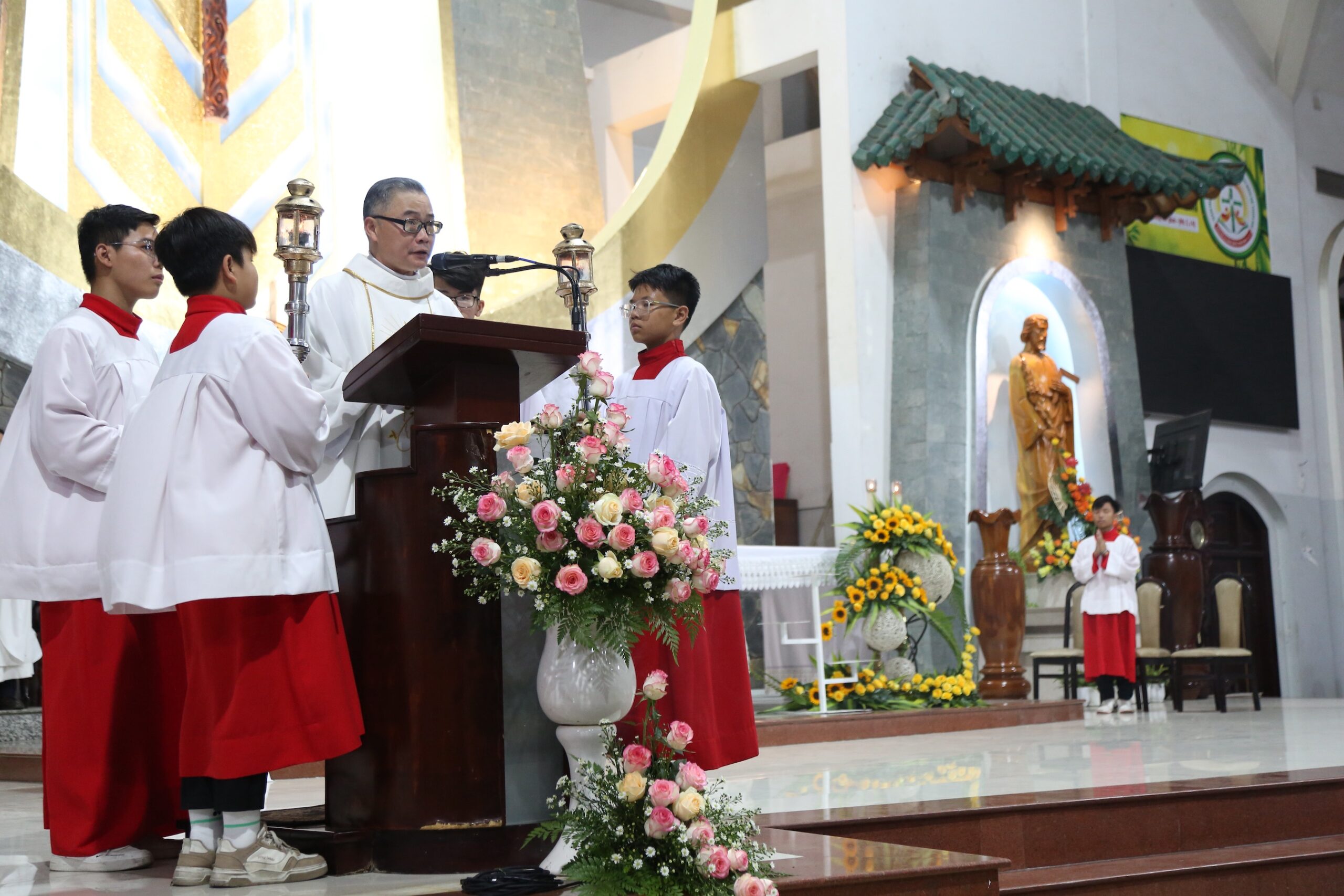 mung kinh thanh ca giuse ban tram nam duc trinh nu maria 4 scaled