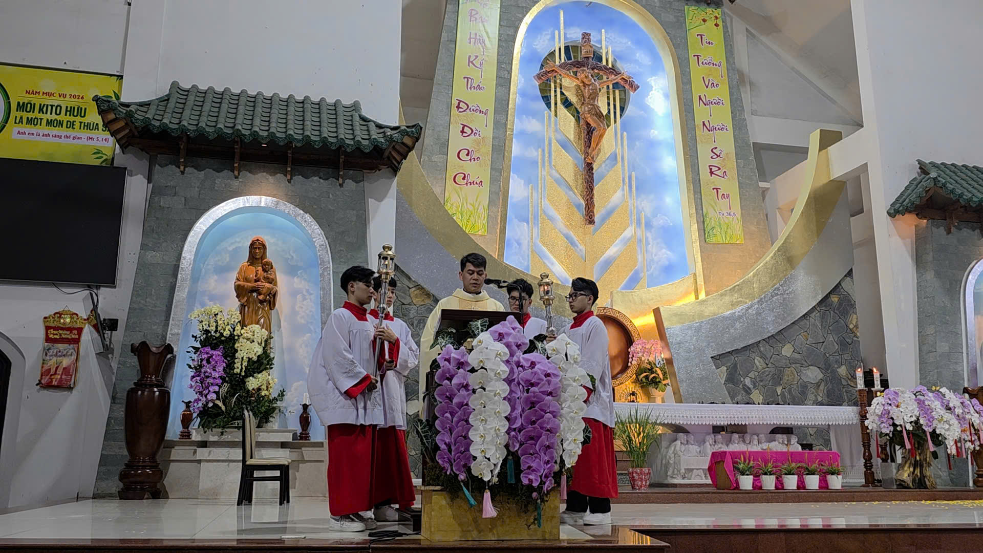 tet nguyen dan thanh le tan nien 7