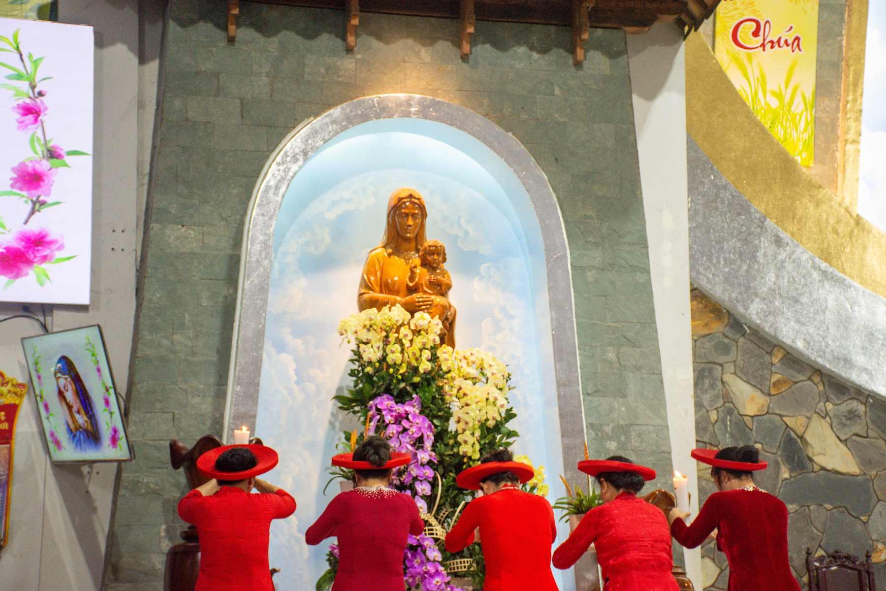 thanh le giao thua at ty 2025 binh ngo 2026 3