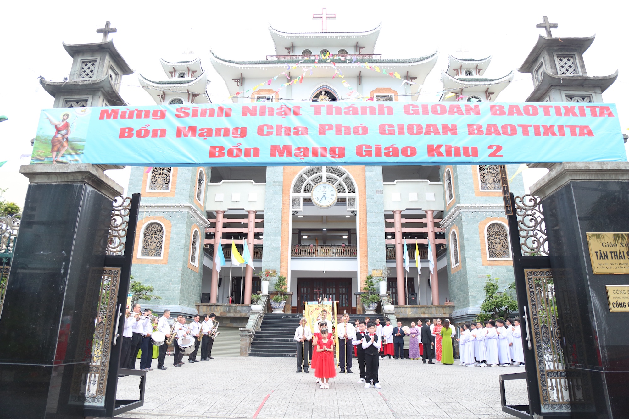 thanh le mung bon mang giao khu 2 va cha pho gioan baotixita tran nhat thanh 2