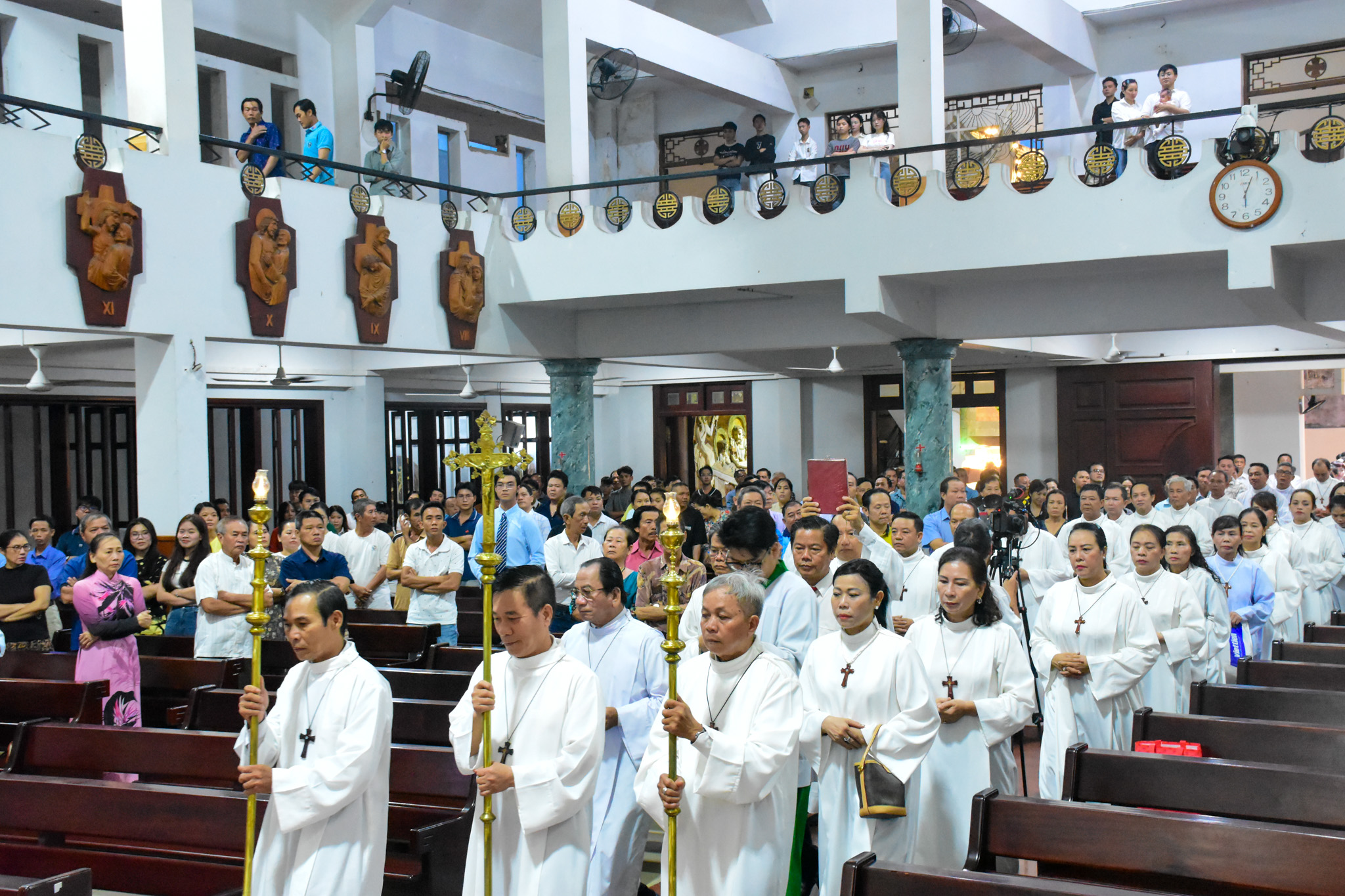 thanh le ra mat va tuyen hua ban thua tac vien cong bo loi chua 1