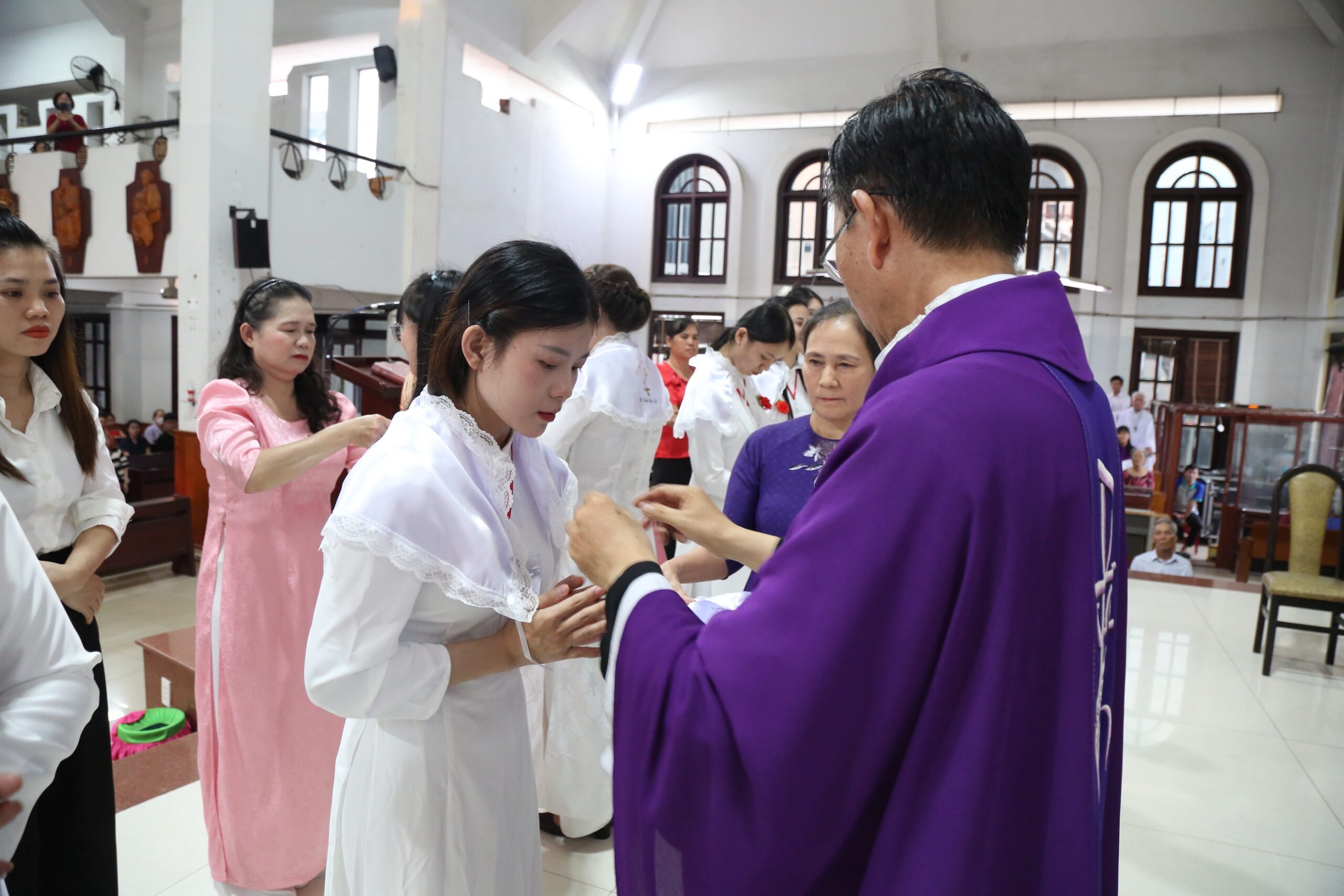 thanh le ta on ket thuc lop giao ly hon nhan du tong khoa 22025 va cu hanh cac bi tich khai tam kito giao 6 scaled