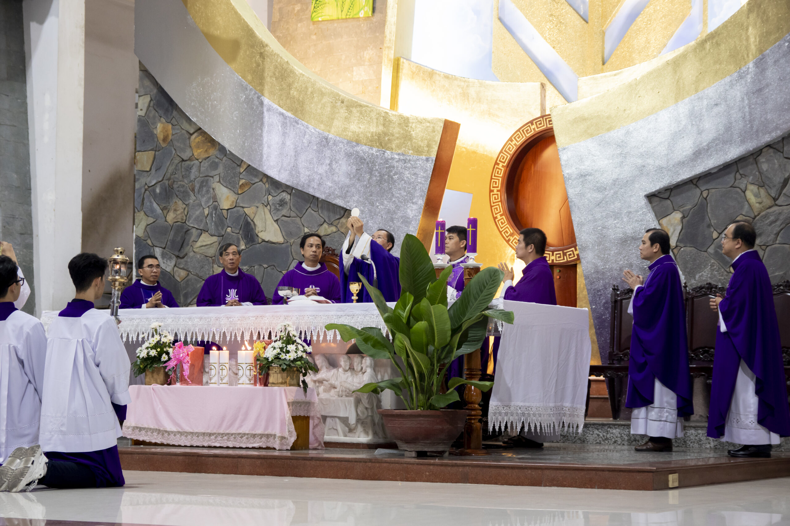 thanh le tan nien giao xu tan thai son mnhthc 78 scaled