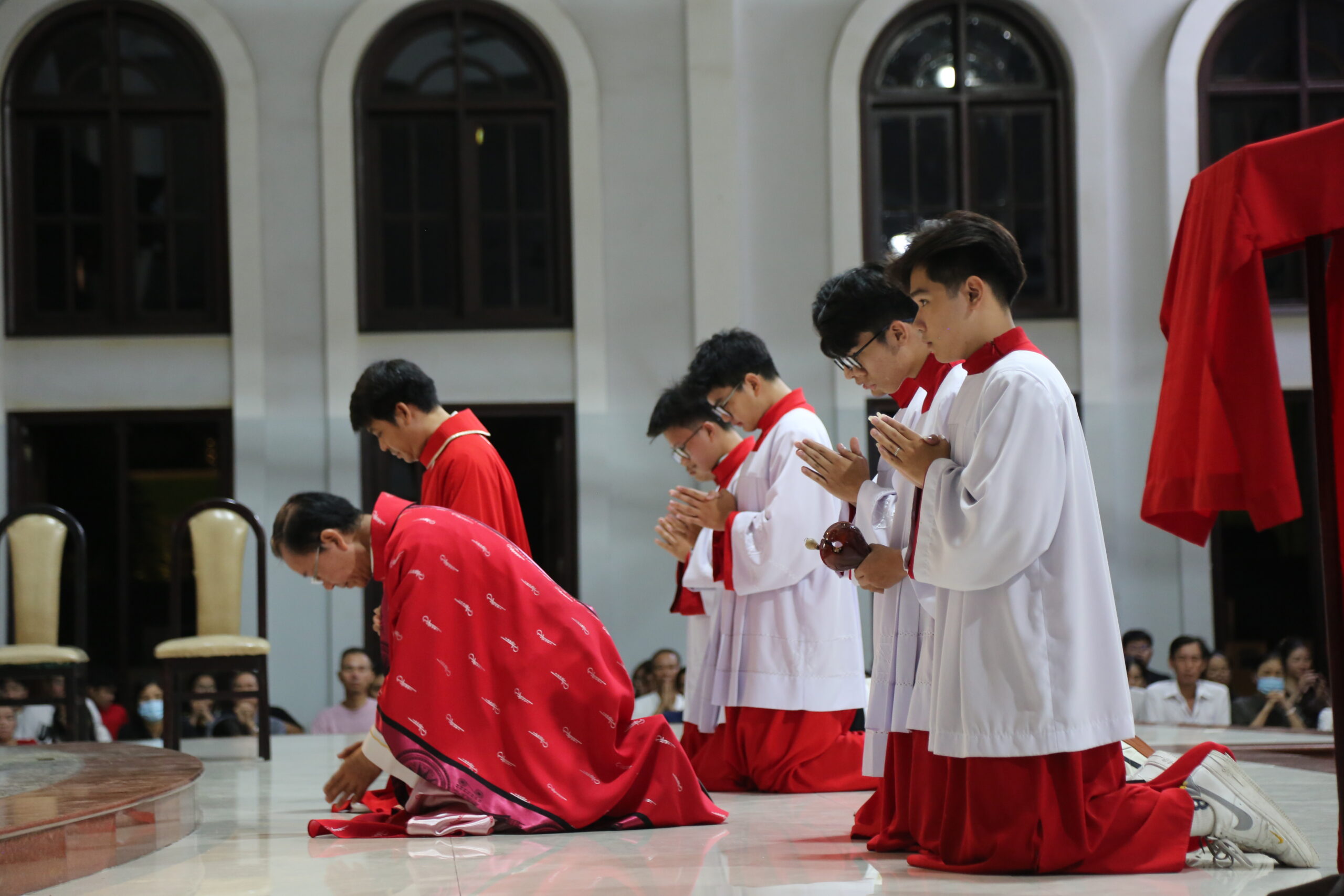 tuong niem cuoc thuong kho cua duc giesu kito 6o3a7921 scaled