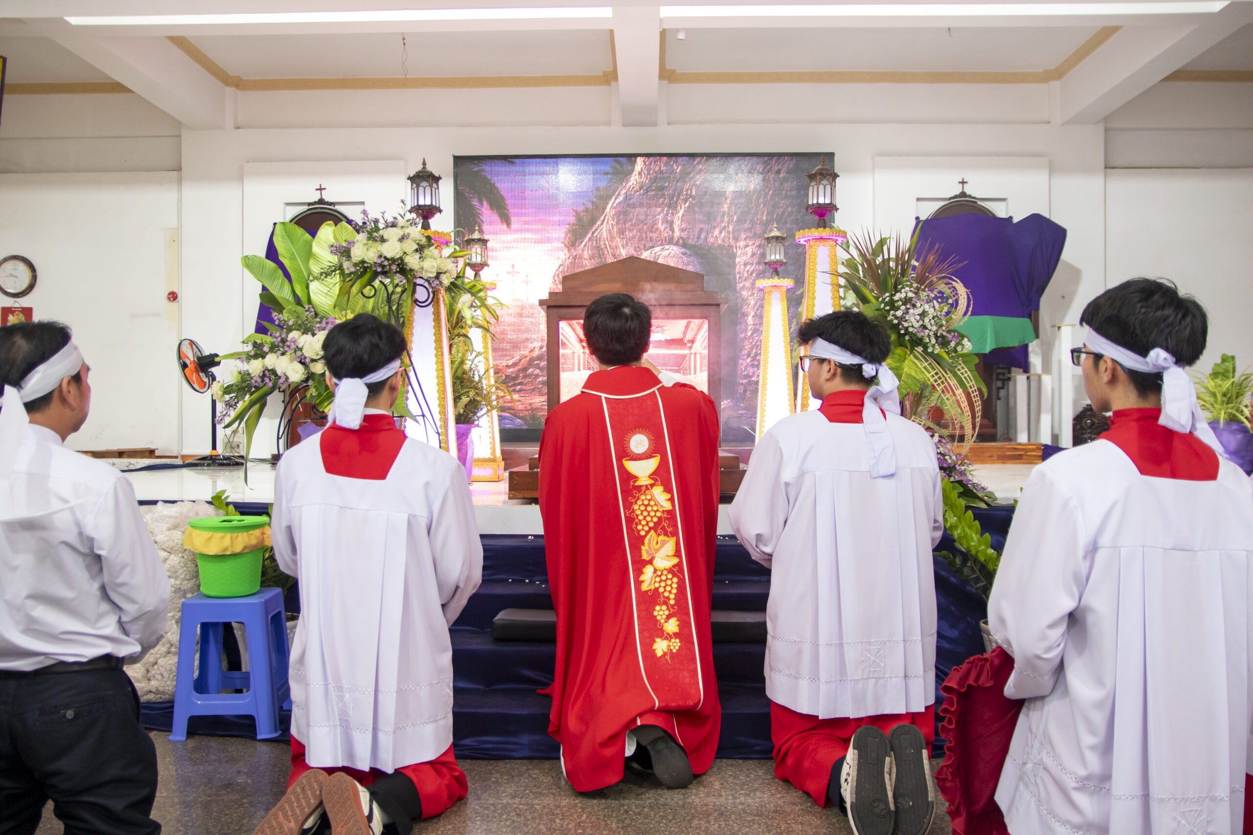 tuong niem cuoc thuong kho cua duc giesu kito mnhthc 224 scaled