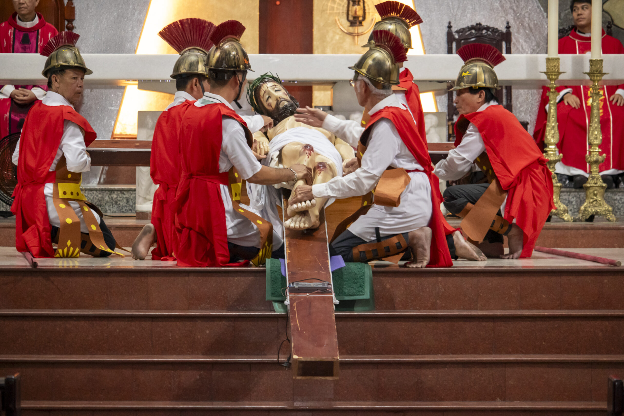 tuong niem cuoc thuong kho cua duc giesu kito mnhthc 68 scaled